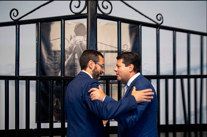Chief-Minister-of-Gibraltar-and-Mayor-of-La-Linea